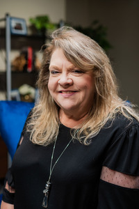 Amy Tate, Branch Manager
