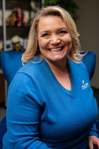Teresa Cronin, Branch Manager