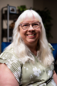 Valerie Kent, Branch Manager